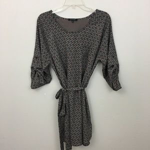 19 Cooper Gray Print Belted Mini Dress